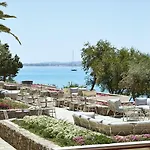 Corfu Imperial, A Grecotel To Live Feriested