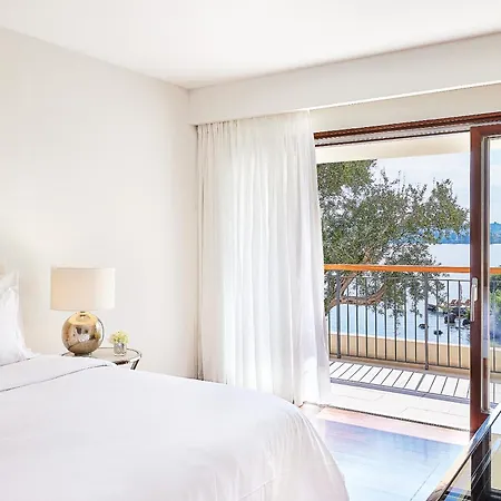 코르푸 임페리얼, 그레코텔 익스클루시브 리조트 리조트 Limni (Corfu)